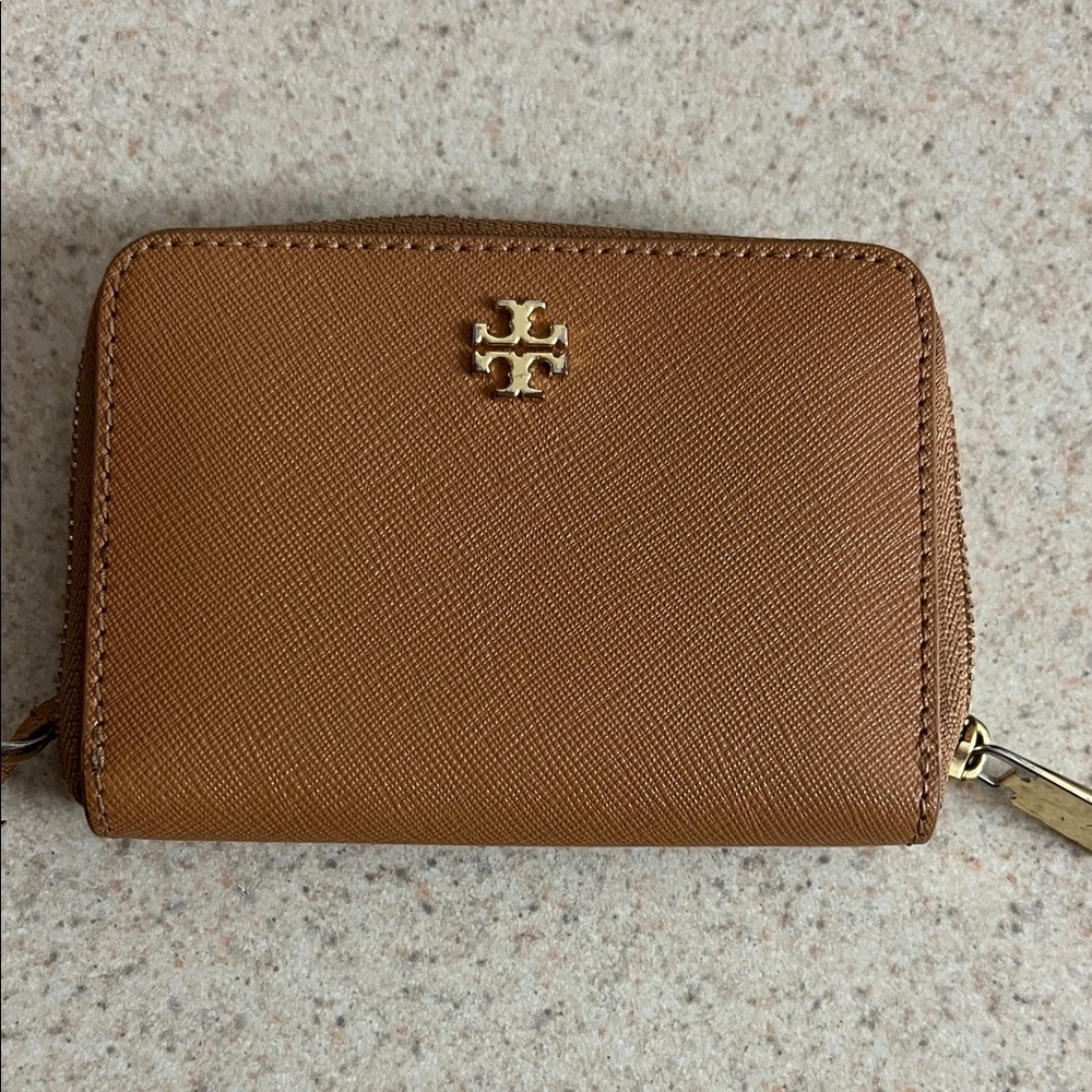 Tory Burch Tan Leather Zip Wallet